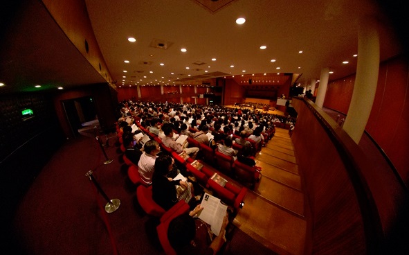 大会堂音乐厅 - 摄于演出开始前